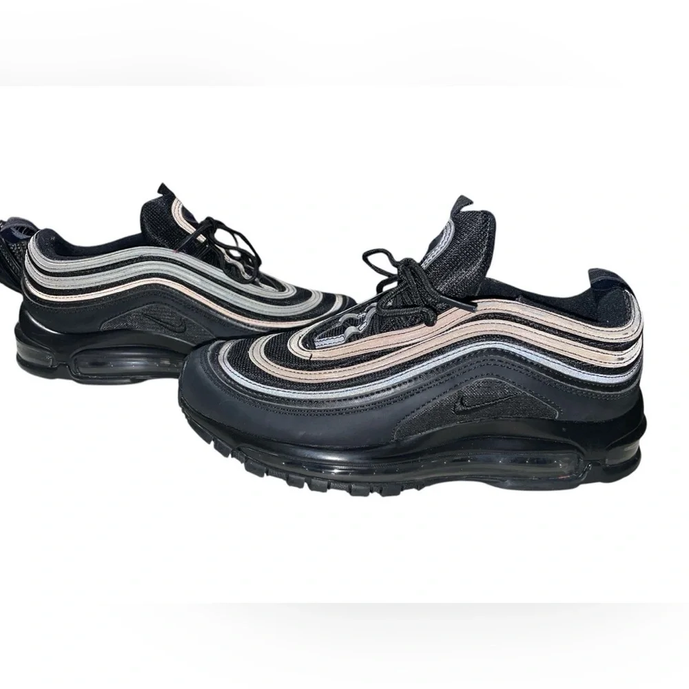 NIKE AIR MAX 97 TRIPLE BLACK